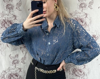 Vintage oversized blauwe doorzichtige blouse, elegant kanten damesshirt met lange mouwen