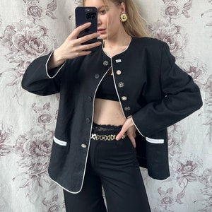 blazer vintage en lin noir avec différents boutons uniques, veste surdimensionnée pour femme