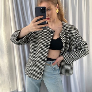 Vintage wool black and white blazer, classy houndstooth women&#39;s jacket