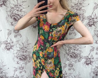 Vintage multicolor floral viscose summer dress, feminine light midi buttoned dress with short sleeves