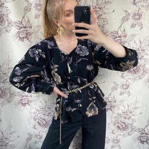 Vintage heart shaped collar blouse, floral print shirt