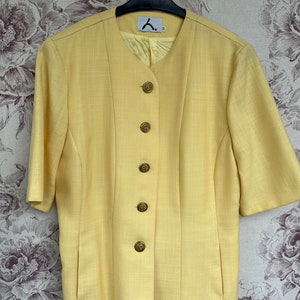 Vintage yellow wool blazer with short sleeves, elegant and classy womens jacket image 9