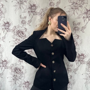 Handgemachter schwarzer Blazer im Vintage-Stil mit Trompetenärmeln, elegante Jacke mit einzigartigem und zeitlosem Ausschnitt Bild 6