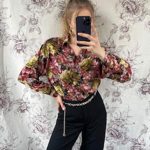 Vintage multicolor floral print blouse