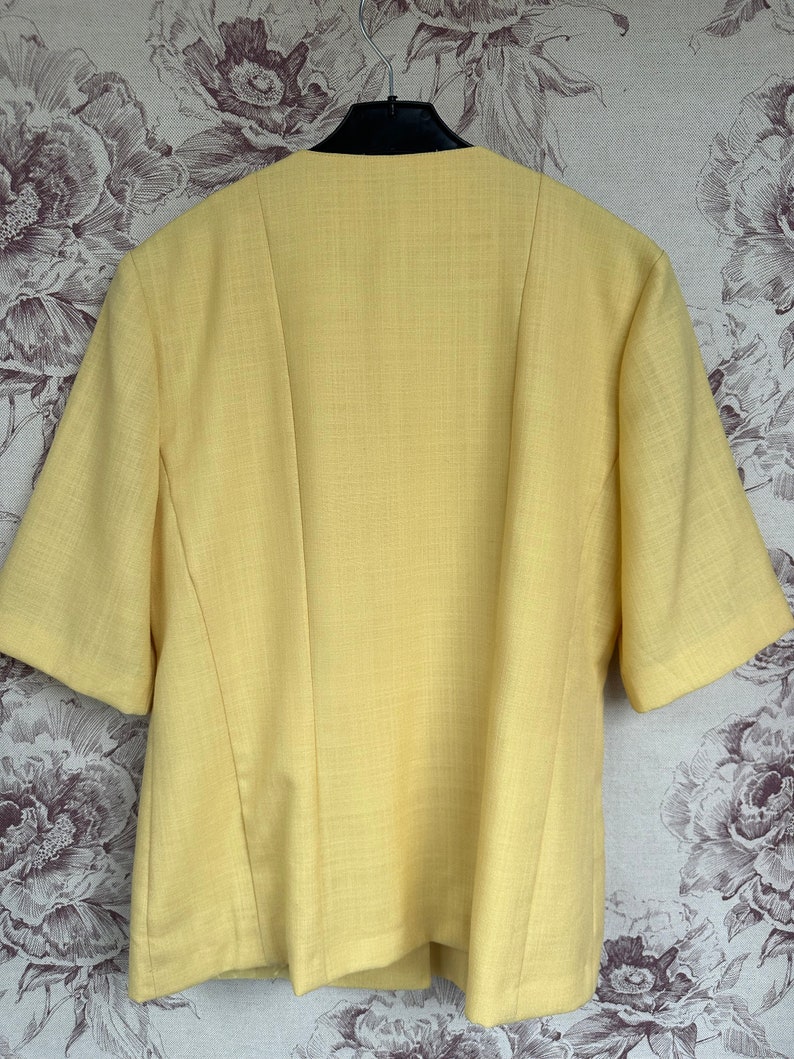 blazer vintage en laine jaune à manches courtes, veste pour femme élégante et chic image 10