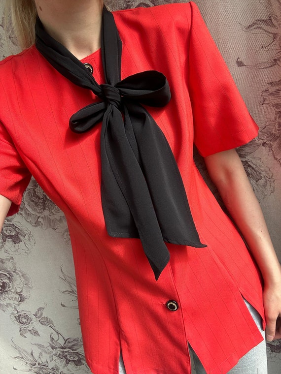Blusas con bufandas sale
