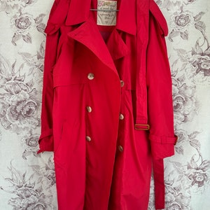 Trench rosso vintage, elegante trench da donna con cintura immagine 8