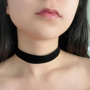 Handmade Velvet Ribbon Choker Necklace: Adjustable Length