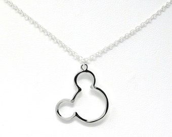 Mickey Mouse Disney Disneyland Pendant Necklace Silver Plated Stainless Steel