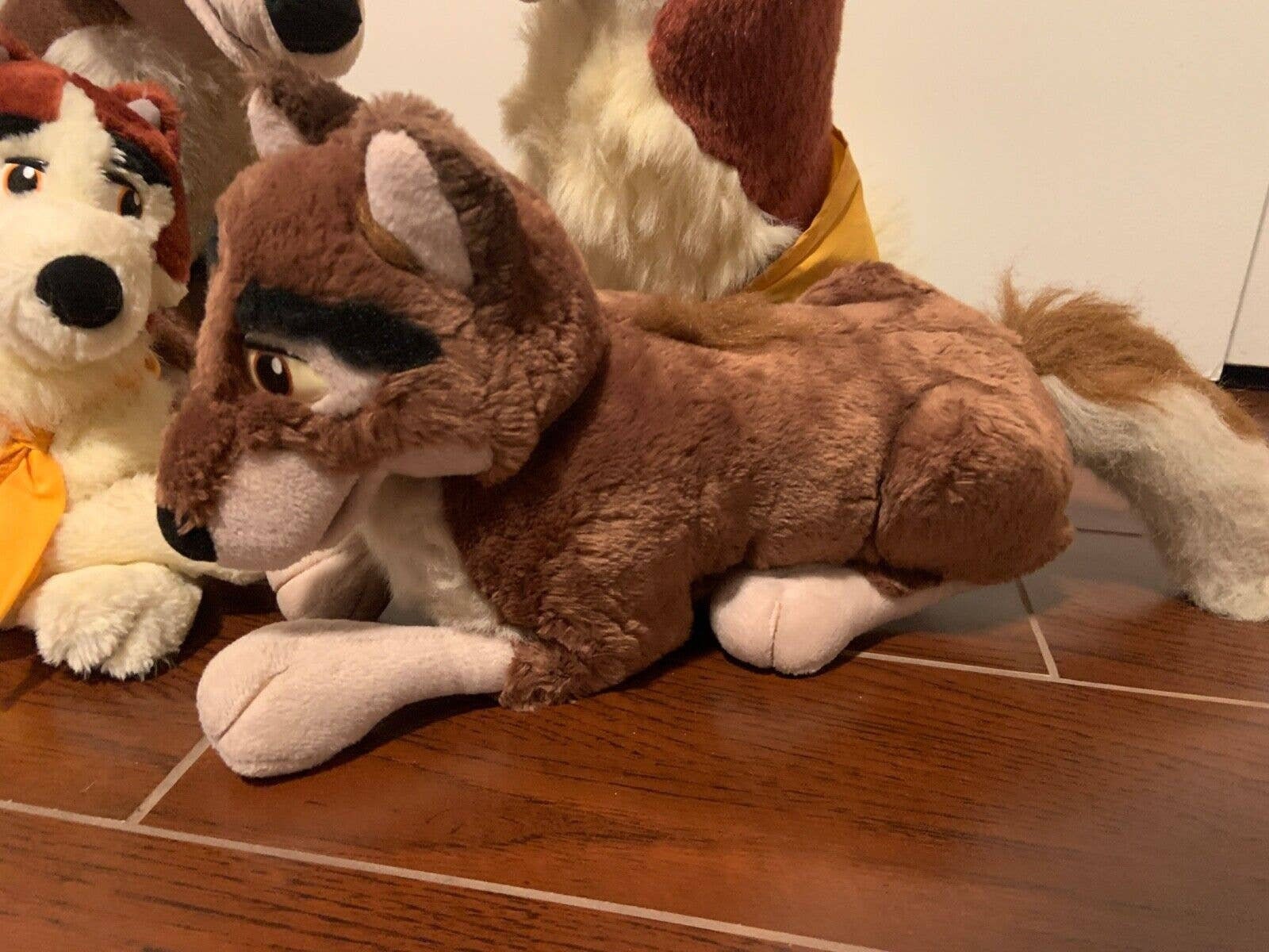 1995 Universal Set of 4 Balto Jenna Plush Sitting and Laying