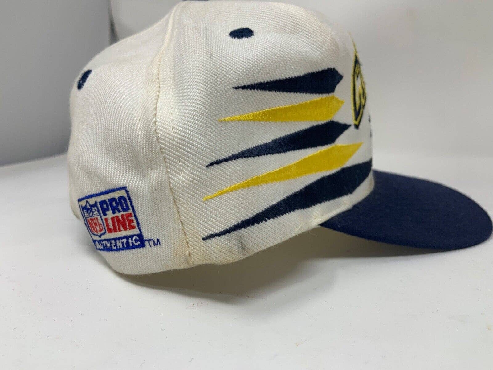 Vintage San Diego Chargers Logo Athletic Diamond NFL Pro Line  display picture 1