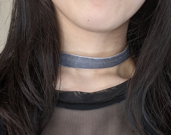 Girocollo in velluto grigio: collana con nastro sottile, regalo alla moda per adolescenti