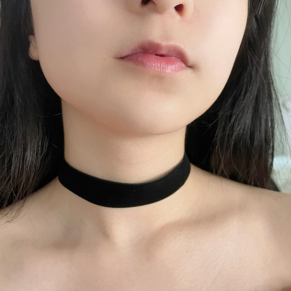 Ribbon Necklace