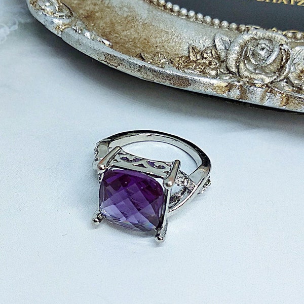 Tibetan silver ring with faux amethyst 12mm & 8 zirconia. Elegant finger jewelry in a square shape. Unique gift. Large 53/ 70s