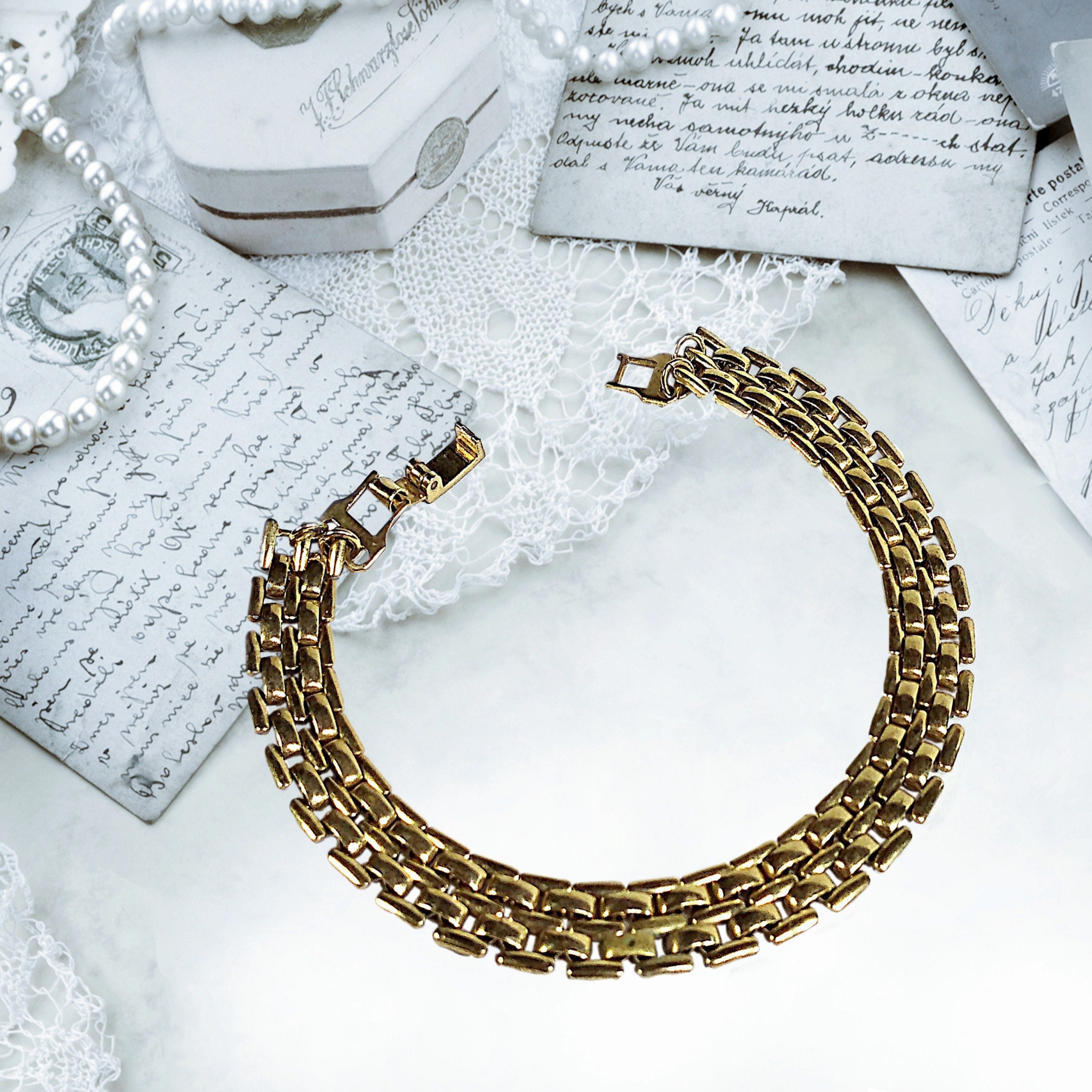 A Classic Gold Tone Woven Chain Bracelet. Gold Mesh Chain - Etsy