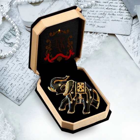 Elephant brooch with black enamel, 8kt gold plati… - image 10