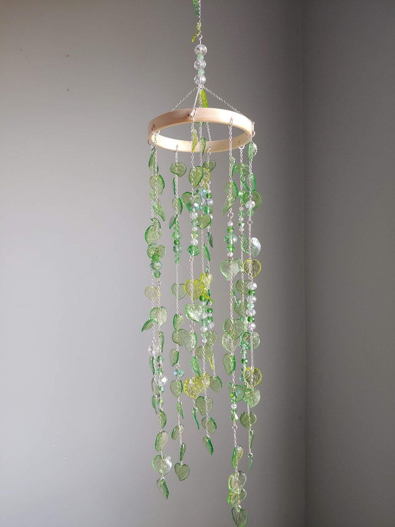 Small Cottage Core Leaf Suncatcher Decoration