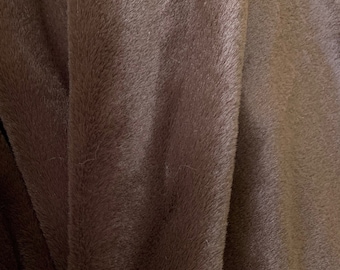 Tsarina BRUIN ultrazacht nerts konijn korte stapel namaakbont stof voor fursuit, cosplaykostuum, fotorekwisiet, trim, sierkussen, ambachten