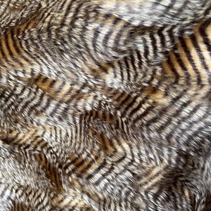 Ellie BROWN Feather Shaggy Soft Faux Fur Fabric for Fursuit, Cosplay Costume, Photo Prop, Trim, Throw Pillow, Crafts