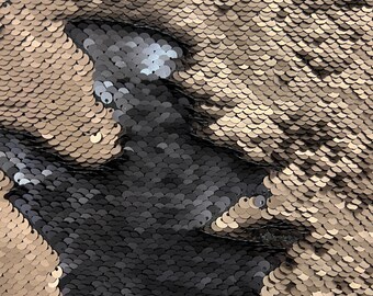 ストーム マットブラック トープ マーメイド ツートン フリップアップ リバーシブル スパンコール生地 1ヤードあたり コスチューム、ホームデコレーション、ガウン、クラフト用