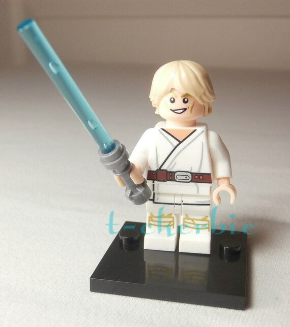 Farmboy Luke Skywalker Star Wars Minifigure Stand A New Hope Etsy