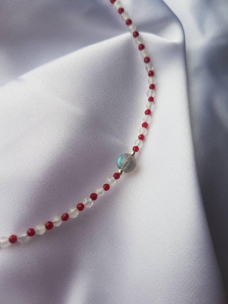 Delicate Beaded Stones Christmas Woman Gift Moonstone Spinel Labrador Silver Candy Choker Red White New Year Necklace
