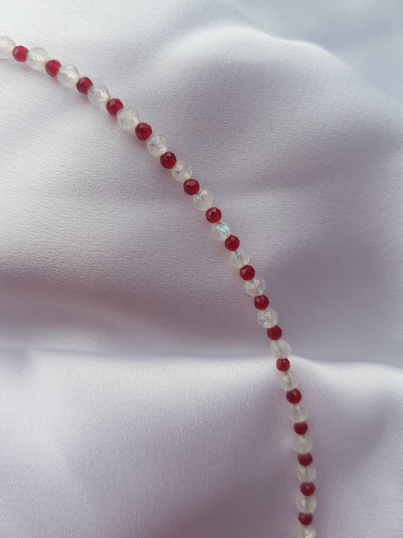 Delicate Beaded Stones Christmas Woman Gift Moonstone Spinel Labrador Silver Candy Choker Red White New Year Necklace