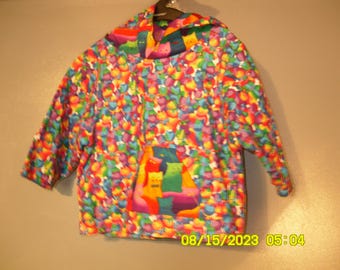 2T Hoodie with cats....oversize with a fully lined hood.
