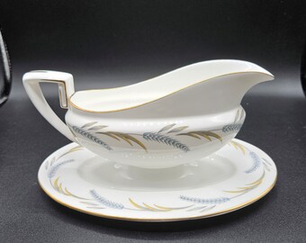 Vtg Royal Worcester HARVEST RING Gravy Boat w/Attached Underplate 8.75"W, England