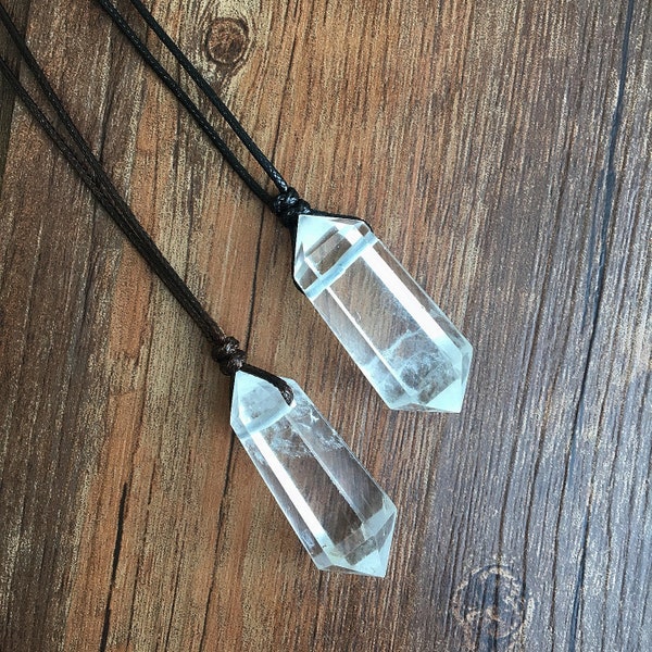 Clear Quartz Crystal Necklace,  Clear Quartz Pendant, Quartz Minimalist Crystal Pendant, Delicate Gemstone Necklace, Boho Chic Jewelry