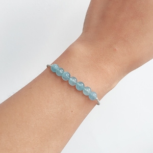 Aquamarin Armband, Hochwertiger Zierlicher Aquamarin, Halschakra Heilkristall, Chakra Schmuck, März Geburtsstein Fische, Yoga Mala