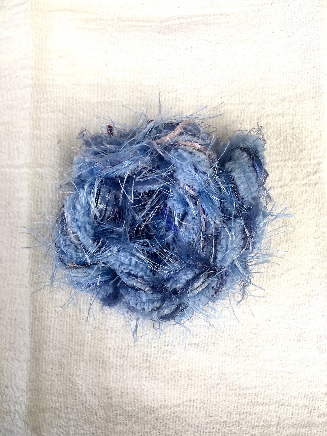 Yarn Fiber Bundle // 21 Yards // Blue Lagoon // Novelty Art Yarn Trim