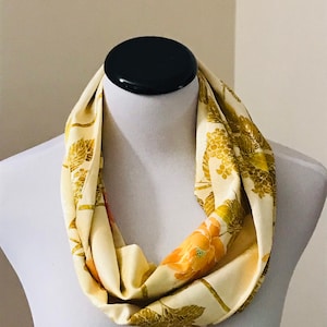 Exquisite Japanese Flower Kimono Silk Infinity Scarf - Handmade from Upcycled Vintage Kimono Fabric with Delicate Floral Pattern