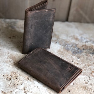 BILLETERA TRIFOLD PARA HOMBRE, Billetera de cuero para hombre con tres pliegues, hecha con cuero desgastado, Billetera personalizada para hombre, Billetera de cuero con capacidad para mucho dinero