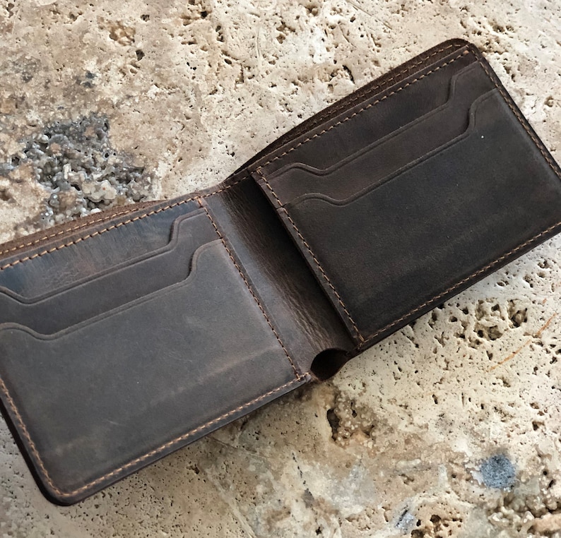 Classic Bifold Wallet. Slim Leather Wallet. Distressed Leather Wallet. Minimalist Leather Wallet. Unisex Wallet image 2