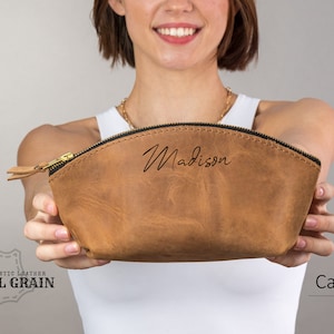 Personalisierte Make-up Tasche, Leder Kosmetiktasche, Brautjungfer Geschenk, Monogramm Make-up Tasche, Make-up Pinsel Halter Reise Make-up Tasche