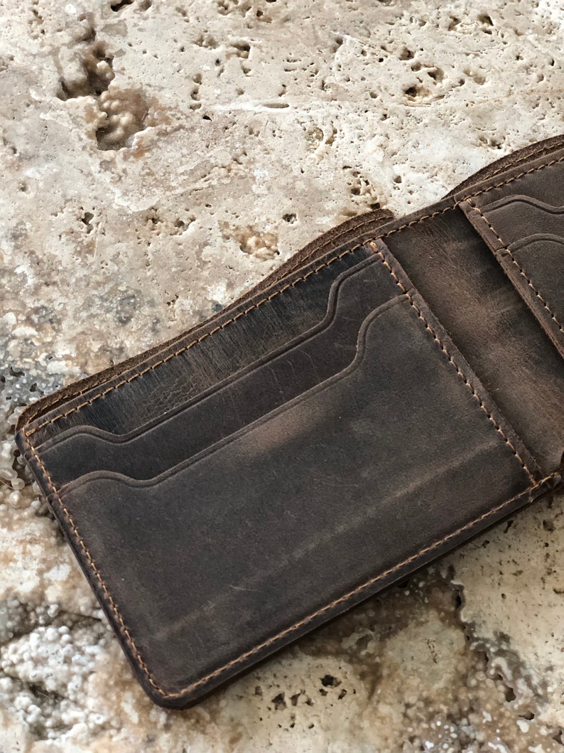 Classic Bifold Wallet. Slim Leather Wallet. Distressed Leather Wallet. Minimalist Leather Wallet. Unisex Wallet No Initials