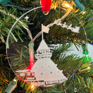 Hotel del Coronado Christmas Ornament: Laser Engraved Acrylic Santa Sleigh