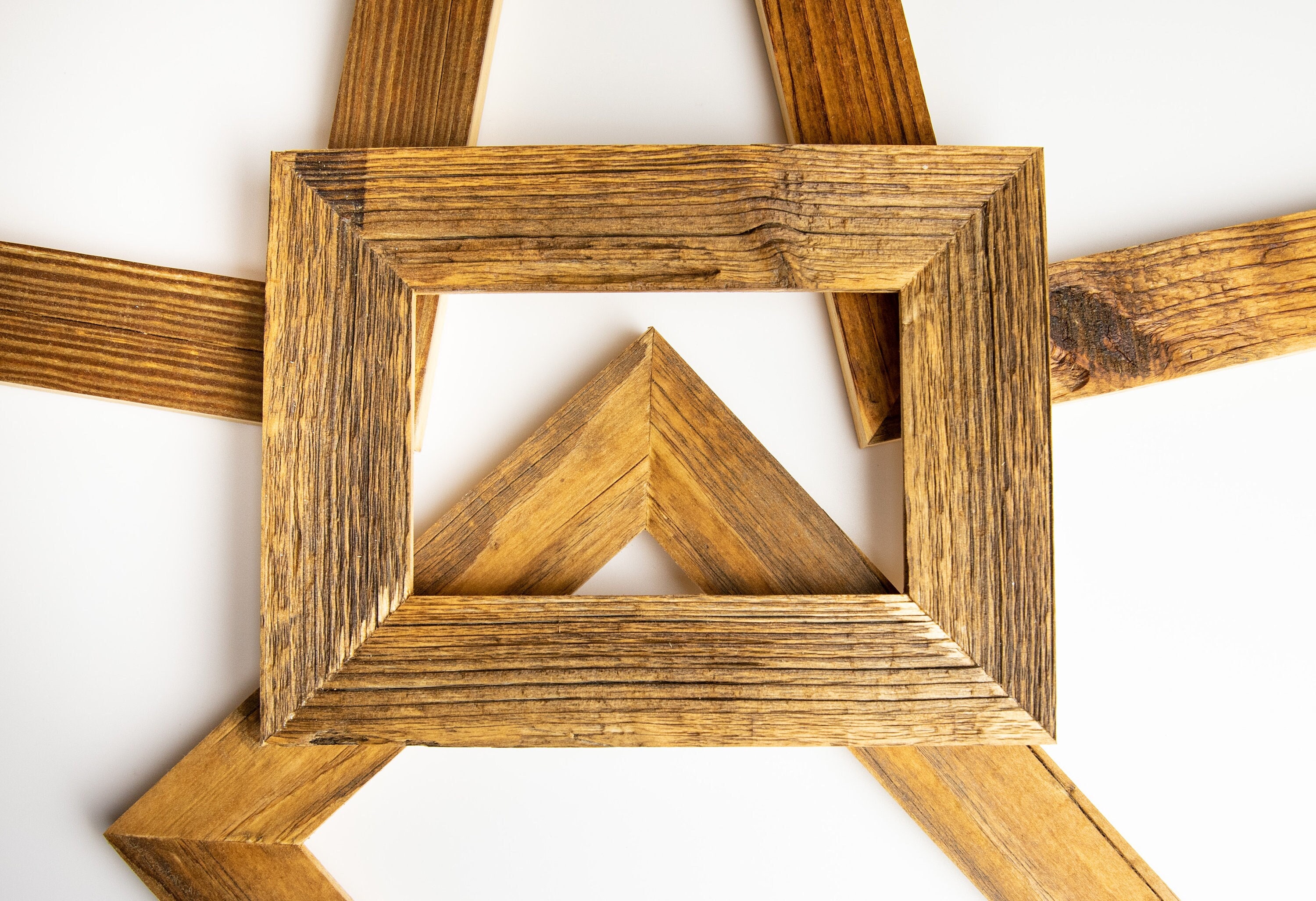 Cornice portafoto rustica in legno di fienile recuperato con