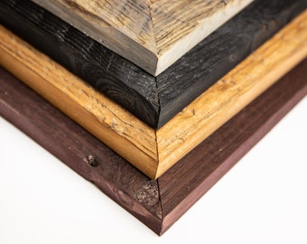 Marco de fotos de granero antiguo hecho de madera recuperada - Pieza única reciclada, marco de madera vintage, marco de madera hecho a mano, decoración de pared de madera