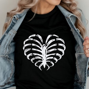 Skeleton Heart Svg, Halloween Skeleton Svg, Skeleton Heart Png, Skeleton Heart Shirt Svg Png Eps Dxf Files Cricut Silhouette Sublimation