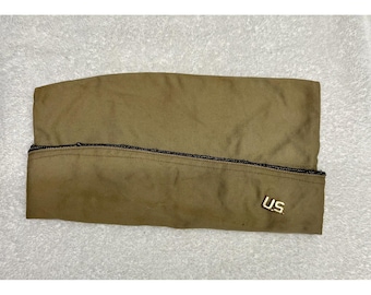 ww2 Vintage us army Overseas Garrison Cap / Hat  ( 7 1/8 &  U S Pin )