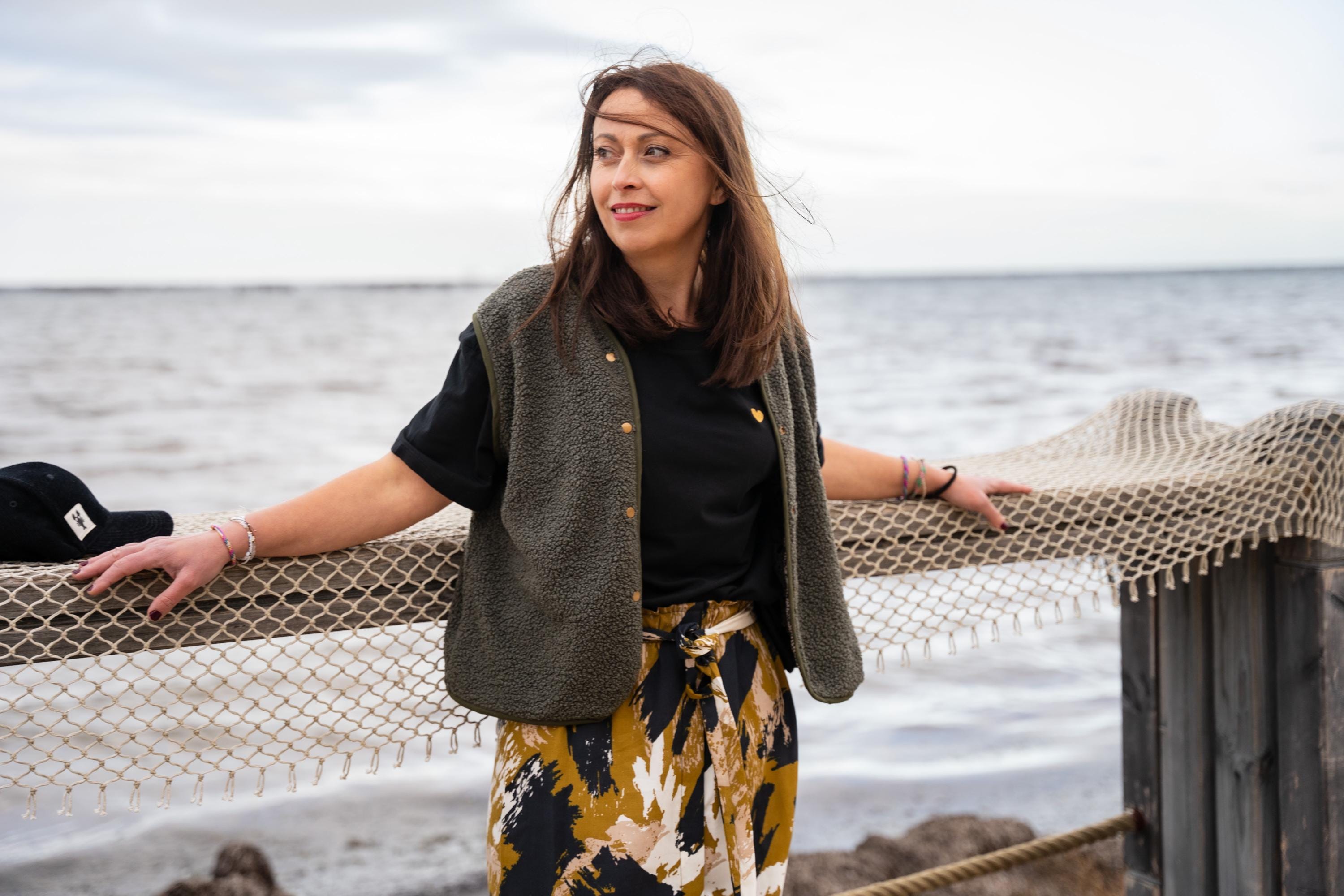 Cardigan Court Carven Ivoire – Boutons Pression Sculptés, Taille 4, Neuf Avec étiquettes