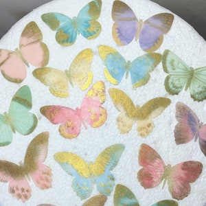 Pre-cut Wafer butterflies in pastel colours - 12/18/24 butterflies - Edible cake / cupcake decorations