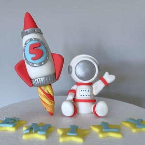 Personalised Solar System cake toppers, planets, rocket and astronaut / Handmade birthday cake decoration / outer space birthday decorations