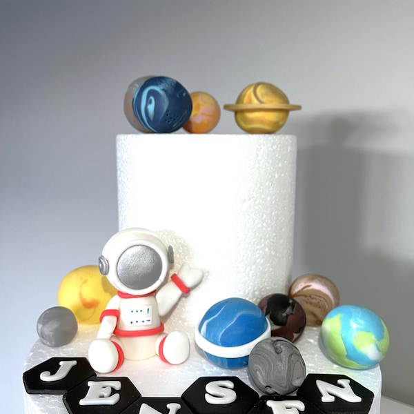 Personalised Solar System cake toppers, planets and astronaut / Handmade birthday cake decoration / outer space birthday decorations