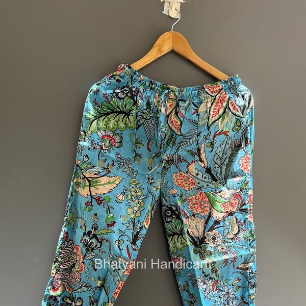Butterfly Floral Print Pajama, Unique Pyjamas, Cotton Bottom Pajama, Bridal Party Wear, Woman Night Suit