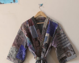 Veste Patola Kantha en soie, Kimono patchwork, Vêtements pour femmes, Robe de bain, Kimono de mariée, Vêtements de plage, Robe Kantha