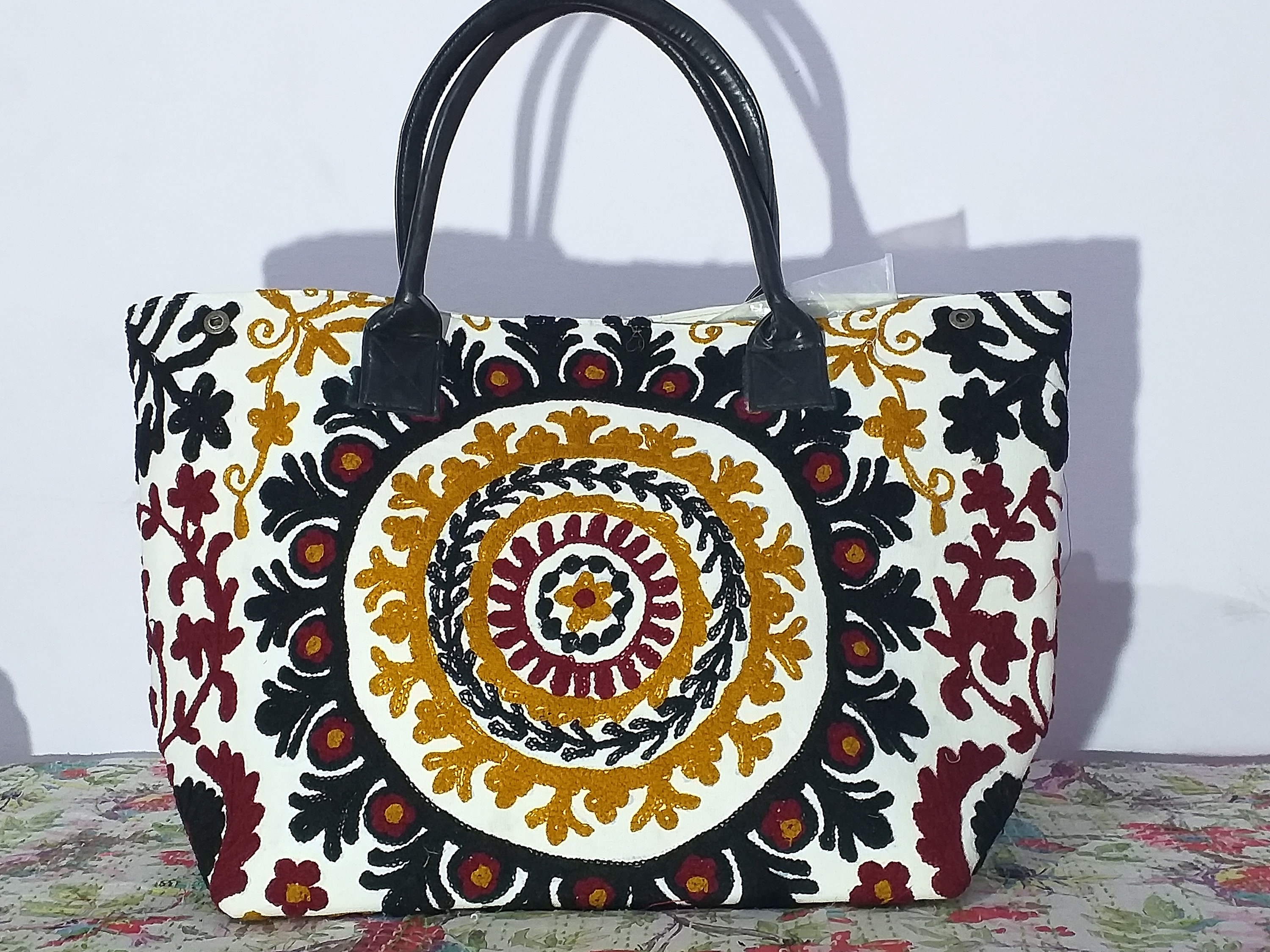 Multicolor Embroidered Handmade Suzani Hand Bags, Size: Large at Rs 550/bag  in Jaipur