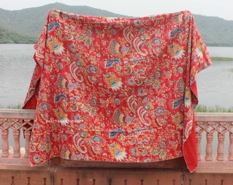 RED Mukut Print Kantha Quilt, Handmade Vintage Kantha Bedspread, Crown Print Cotton Quilt Bedspread Home Decor